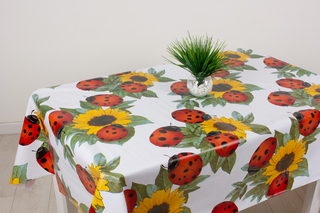 8903 Божьи коровки Клеенка Удачная ПВХ  на н/о 1/50м*130